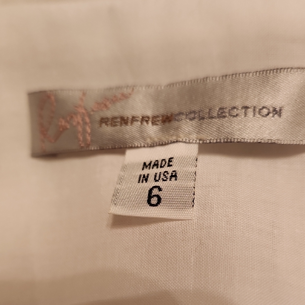 Chic Cream Ruffle Blouse - Picture 5 of 6